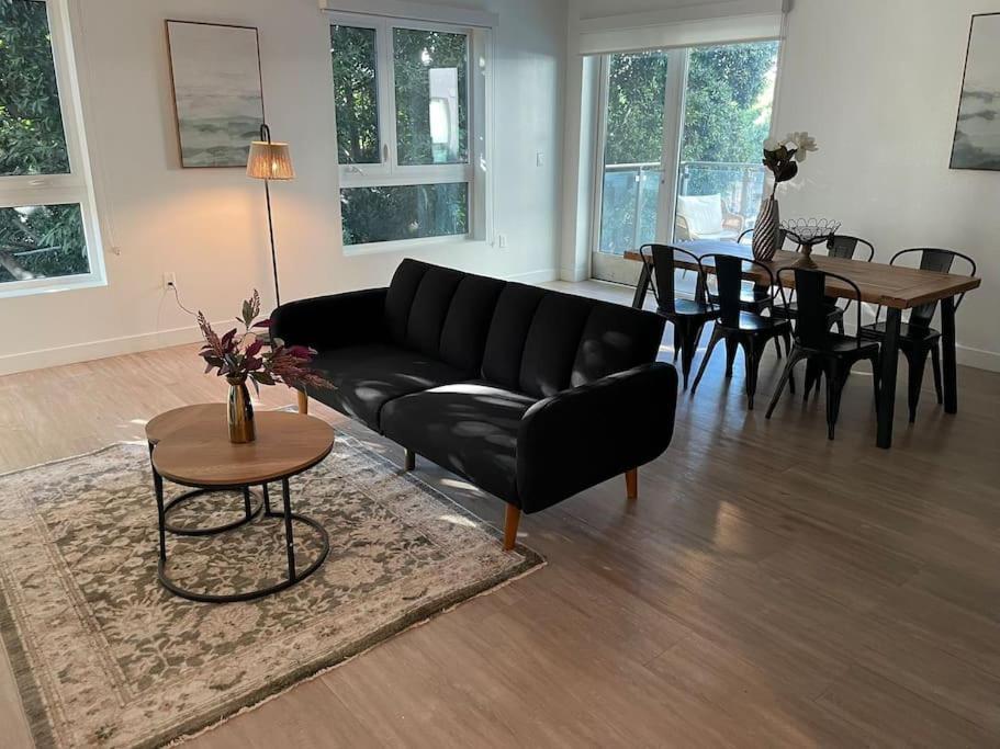 Stylish Westwood Apartment - Steps From Ucla-2 Bedroom 2 Bath Los Angeles Exteriör bild